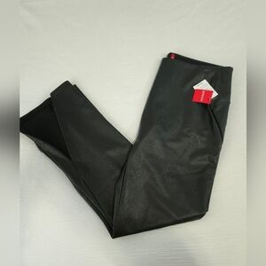 Spanx Faux Leather Front Slit Leggings Womens Size 2X  Black High Rise Pull On.